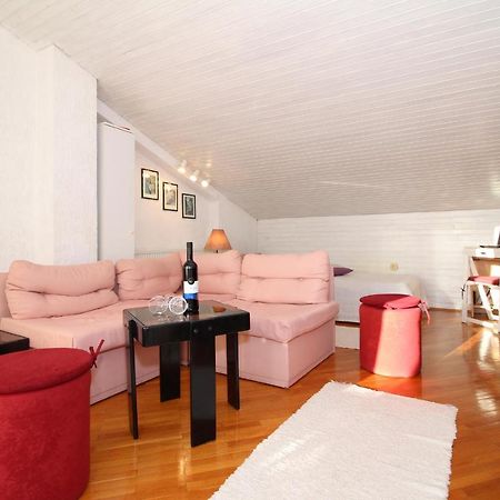 Apartment Ruza 2021 プレマントゥーラ エクステリア 写真