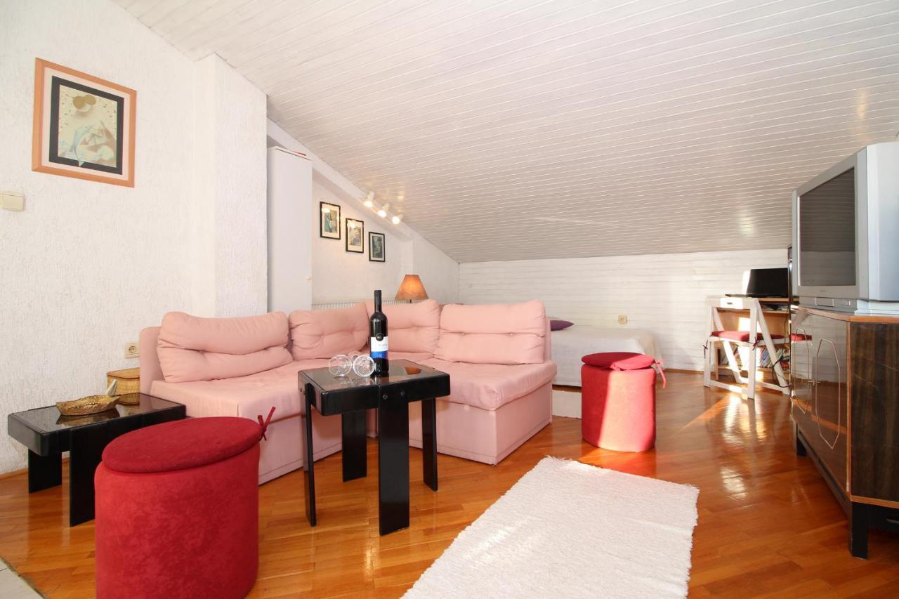 Apartment Ruza 2021 プレマントゥーラ エクステリア 写真